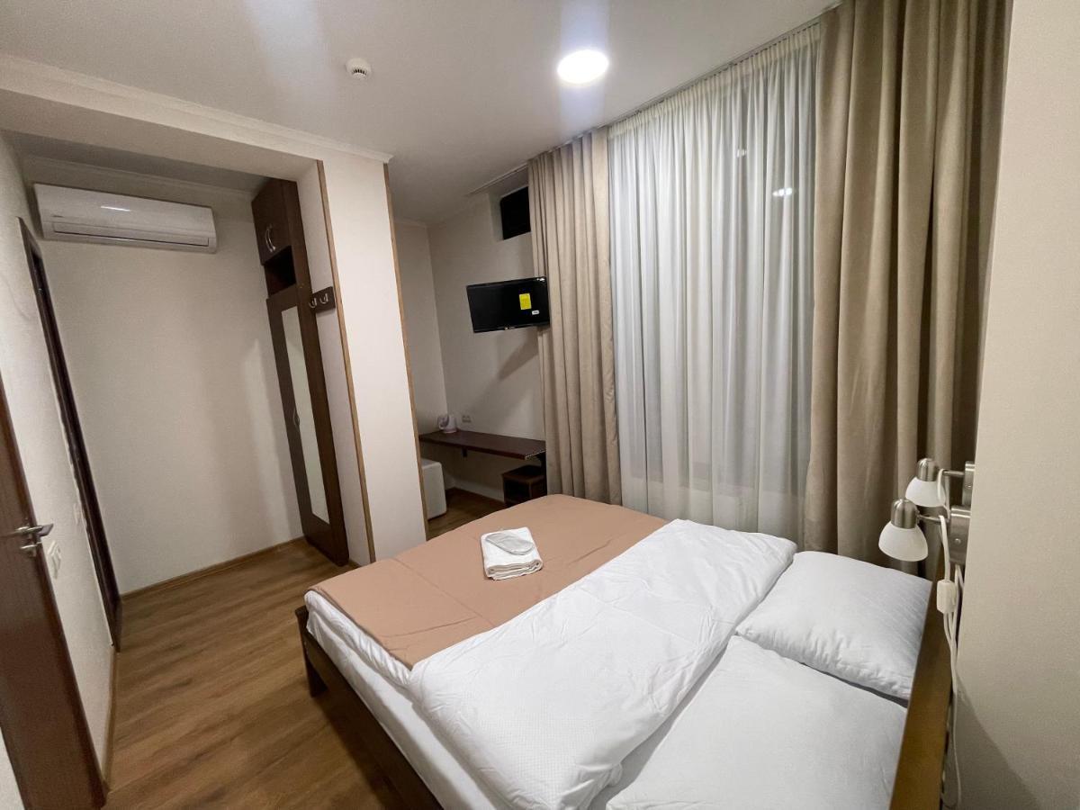 Art Family Hotel Tbilisi Cameră foto
