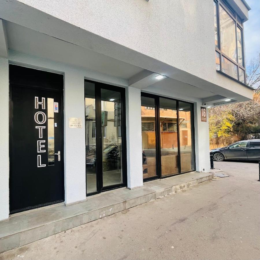 Art Family Hotel Tbilisi Exterior foto